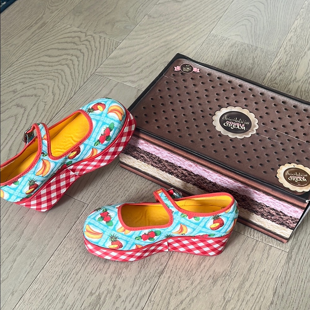 Mary Jane platforms (size US 5)